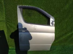 Дверь NISSAN ELGRAND E51, передняя правая