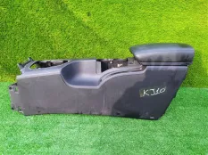 Бардачок между сиденьями NISSAN DUALIS J10