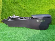 Бардачок между сиденьями MAZDA 3 BP5P