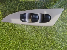 Блок упр. стеклоподьемниками NISSAN SYLPHY TB17, передний правый