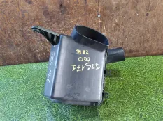 Корпус воздушного фильтра TOYOTA CROWN JZS171 1JZ-GE