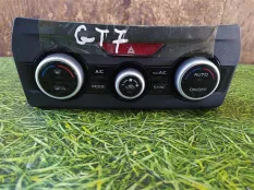 Климат-контроль SUBARU XV GT7