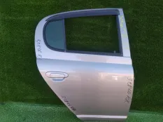 Дверь TOYOTA VITZ SCP10, задняя правая