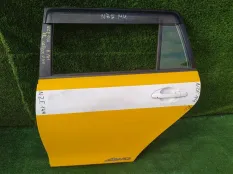 Дверь TOYOTA COROLLA FIELDER NZE141, задняя левая