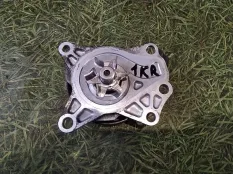 Помпа TOYOTA PASSO KGC30 1KR-FE