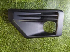 Ободок туманки TOYOTA RAV4 MXAA54, правый