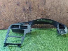 Консоль центральная TOYOTA CARINA ED ST202