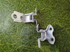 Петля дверная TOYOTA RAV4 AXAH52, задняя правая
