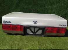 Крышка багажника TOYOTA CROWN GS151