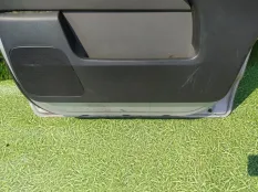 Дверь NISSAN NV200 M20, передняя правая