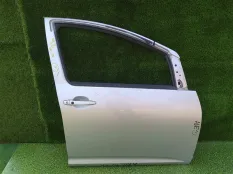Дверь TOYOTA WISH ANE10, передняя правая