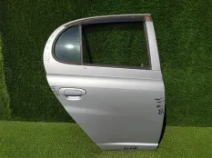 Дверь TOYOTA PLATZ SCP11, задняя правая