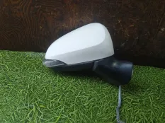 Зеркало TOYOTA COROLLA AXIO NZE161, правое