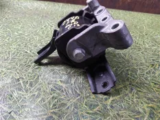 Подушка двигателя MITSUBISHI GALANT FORTIS CY4A 4B11, правая