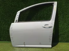 Дверь TOYOTA WISH ANE10, передняя левая