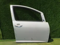 Дверь TOYOTA WISH ANE10, передняя правая