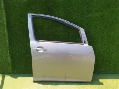 Дверь TOYOTA WISH ANE10, передняя правая