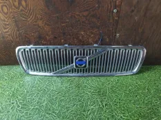 Решетка радиатора VOLVO V70 SW