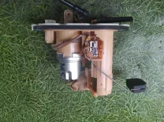 Топливный насос SUBARU LEGACY 42021AE000 BH5 EJ254