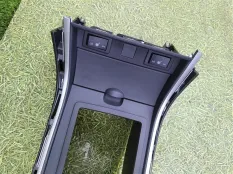 Бардачок между сиденьями MAZDA ATENZA GH5FP