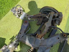 Балка подвески SUBARU LEGACY BH5 EJ20, задняя