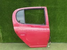 Дверь TOYOTA VITZ SCP10, задняя правая