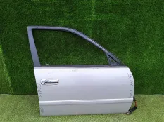 Дверь TOYOTA COROLLA AE110, передняя правая
