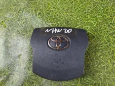 Airbag водительский TOYOTA PRIUS NHW20