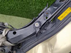 Nose cut TOYOTA IPSUM ACM21 2AZ-FE