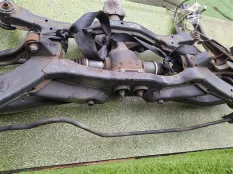 Балка подвески SUBARU LEGACY BH5 EJ204, задняя