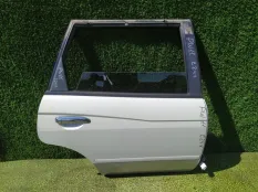 Дверь NISSAN AVENIR W11, задняя правая