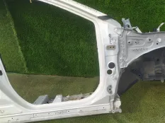 Стойка кузова TOYOTA RAV4 AXAH52, правая