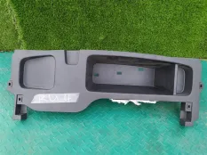 Ящик под инструменты HONDA VEZEL RU1