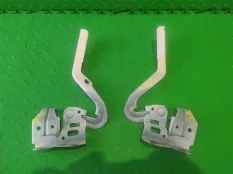 Петля капота TOYOTA PRIUS ALPHA ZVW40