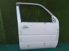 Дверь HONDA STEPWGN RF1, передняя правая