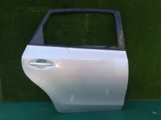 Дверь TOYOTA PRIUS ALPHA ZVW40, задняя правая