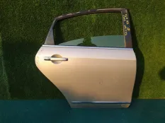 Дверь NISSAN BLUEBIRD SYLPHY G11, задняя правая