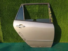 Дверь TOYOTA COROLLA SPACIO NZE121, задняя правая