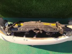 Nose cut TOYOTA ISIS ZNM10 1ZZ-FE