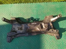 Балка под двс TOYOTA VITZ SCP90 2SZ-FE