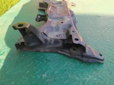 Балка под двс TOYOTA VITZ SCP90 2SZ-FE