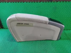 Бардачок между сиденьями TOYOTA PRIUS NHW20
