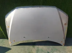 Капот MITSUBISHI CHARIOT GRANDIS N84W