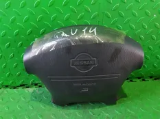 Airbag водительский NISSAN BLUEBIRD U14