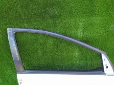 Дверь TOYOTA PRIUS NHW20, передняя правая