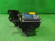 Блок ABS TOYOTA VELLFIRE GGH20 2GR-FE