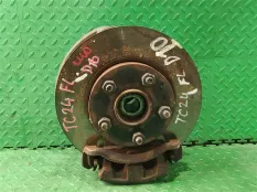 Ступица NISSAN SERENA TC24 QR20DE, передняя левая