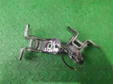 Петля дверная TOYOTA YARIS CROSS MXPB10, передняя левая