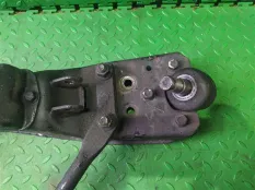 Рычаг MAZDA BONGO SK82V F8, передний правый