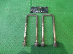 Стремянка рессоры ISUZU ELF NKR81, задняя правая